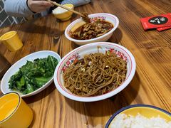 -老三样·美食研究中心(世贸路店)