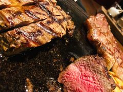 -恰餐厅及酒吧 CHAR Bar & Grill (北京丽都皇冠假日店)