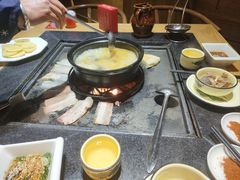 -有一锅·野生菌黑山羊腊排骨火锅(古城北门店)