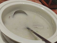 -龙悦湾酒家·八阵鱼生·渔人码头店