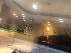 -麦当劳(军博店)