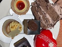 -松咖啡自助餐厅·松北香格里拉