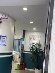 -白博士祛痘·皮肤管理中心