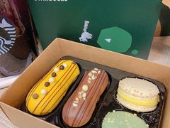 -星巴克臻选(盐城金鹰聚龙湖店)