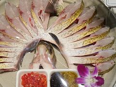 -黄泥岗·地道湖北菜(奥特莱斯店)