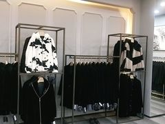 -肃宁华斯国际裘皮城