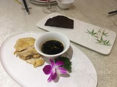 -梅龙镇酒家(南京西路总店)