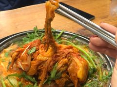 土豆排骨火锅-喇喇排骨火锅·传统韩式脊骨汤(望京西园总店)