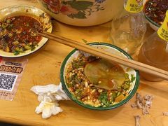 -拈签一笑黄牛肉辣卤串串