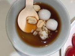 -渔语鱼酸菜鱼新川菜(来福士店)