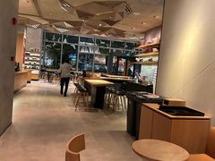 -星巴克臻选(杭州嘉里中心1F店)
