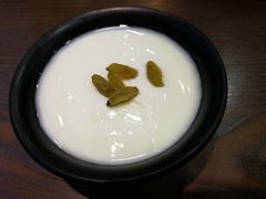 阿帕酸奶-陈老斯呼尔嗨吃烧烤(科巷店)
