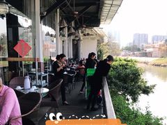 -东馆和天下特色餐饮(工农店)