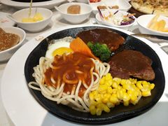 -汤姆家的牛排意面披萨(融创茂店)
