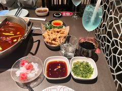 -捞王锅物料理(上海世茂广场店)