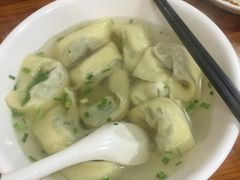 -潘国仙耳光馄饨(黄家阙路店)