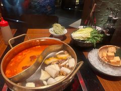 -赤RedBowl川锅·炙烤·板前(北京瑰丽酒店)