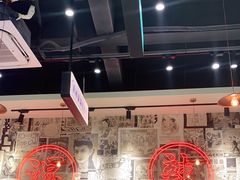 大堂-何妹湿辣牛肉·粤式烧烤砂煲(桂雅路店)