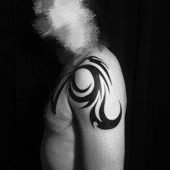 -墨無界刺青TATTOO