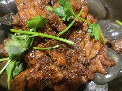 石头烤牛肉-洋洋中餐馆·SINCE 1997(信投店)