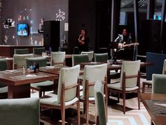 大堂-筠咖啡西餐厅(上海国展宝龙丽筠酒店)