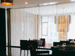 -粤尚腾香居中餐厅(首都机场希尔顿店)