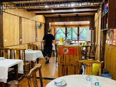 大堂-邱记私房菜·十八年本地菜