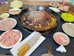 -苟味道老火锅(黄桷坪店)