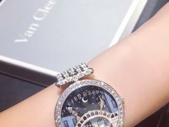 -梵克雅宝(国贸商城店)