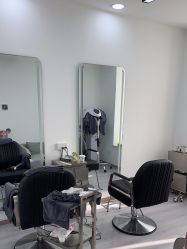 -LILI·HAIR SALON理理造型