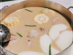 -肥仔文澳门猪骨煲(南京西路店)