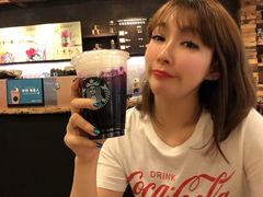 景观位-星巴克臻选(青岛麦凯乐分店)