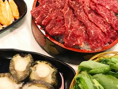 -鲜入围煮花胶鸡海鲜火锅