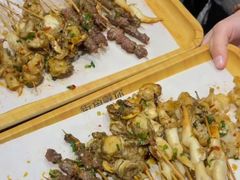 -街角等你.大连海鲜烧烤.经典铁板海鲜串(西安路店)