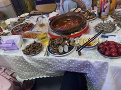 -海盗船. 龙虾烧烤. 酒馆