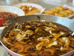 -鑫巴蜀小镇 · 水煮鱼专研店(玉桥店)