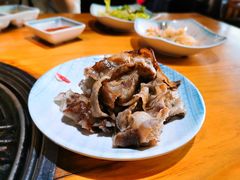 -唯成•韩国炭火烤肉 유성고기