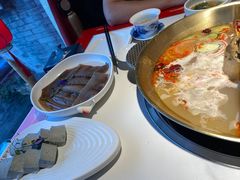 -小龙翻大江文化火锅(宽窄店)