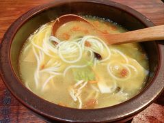 -良米山·云南野生菌过桥米线(上海首店)