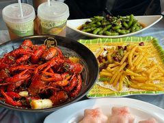 -肥肥虾庄·金牌油焖大虾(杨园滨江时代walk店)
