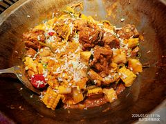 -山河屯铁锅炖(哈西站店)