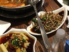 -亮欢寨酸汤鱼(沙冲路店)