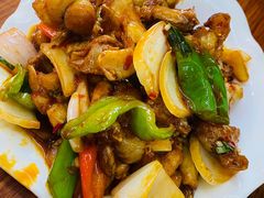 酱爆牛蛙-胡子饮食店