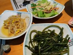 蒜香海带丝-唯成•韩国炭火烤肉 유성고기