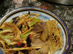 -福牛阁潮汕牛肉火锅