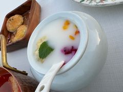-沿途四季·云南菜·诗酒茶(蓝色港湾店)