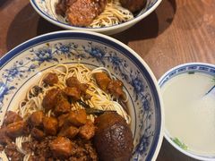 -辣肉面大王(天平路店)