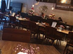 大堂-Carbon莫卡哆·意大利复古集市餐厅(杭州大厦店)