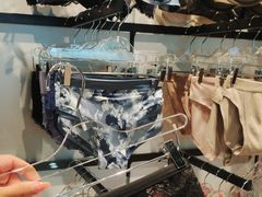 -东荟城名店仓