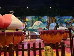 -蓝精灵乐园·世茂精灵之城主题乐园